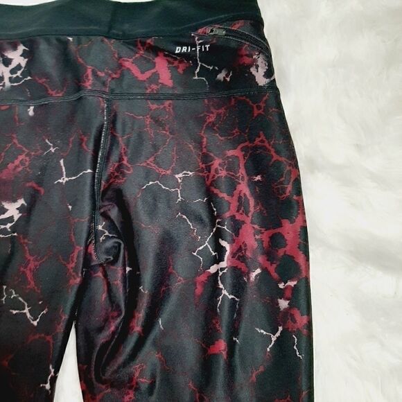 ‎Nike Dri-Fit capri leggings - Picture 3 of 7